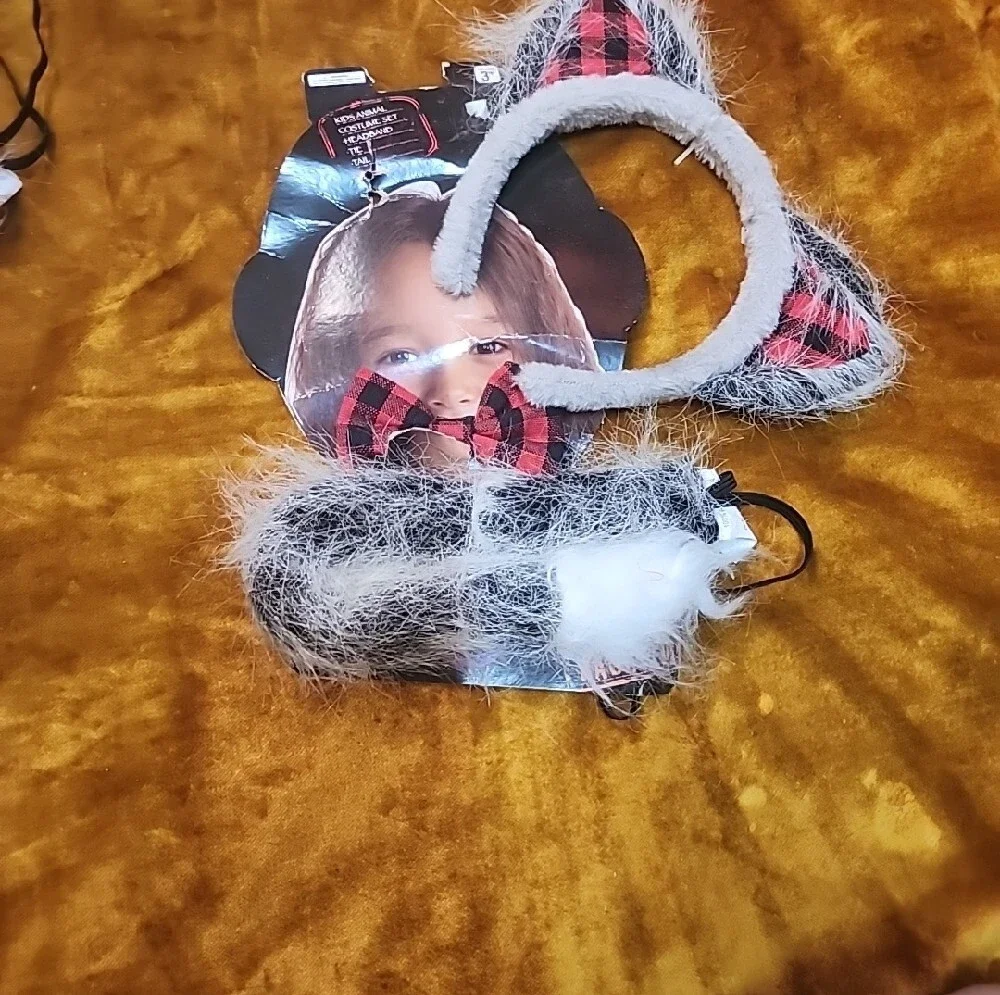 (2pc) Kids Grey Furry Wolf/Kitty Headband with Red Plaid Details
